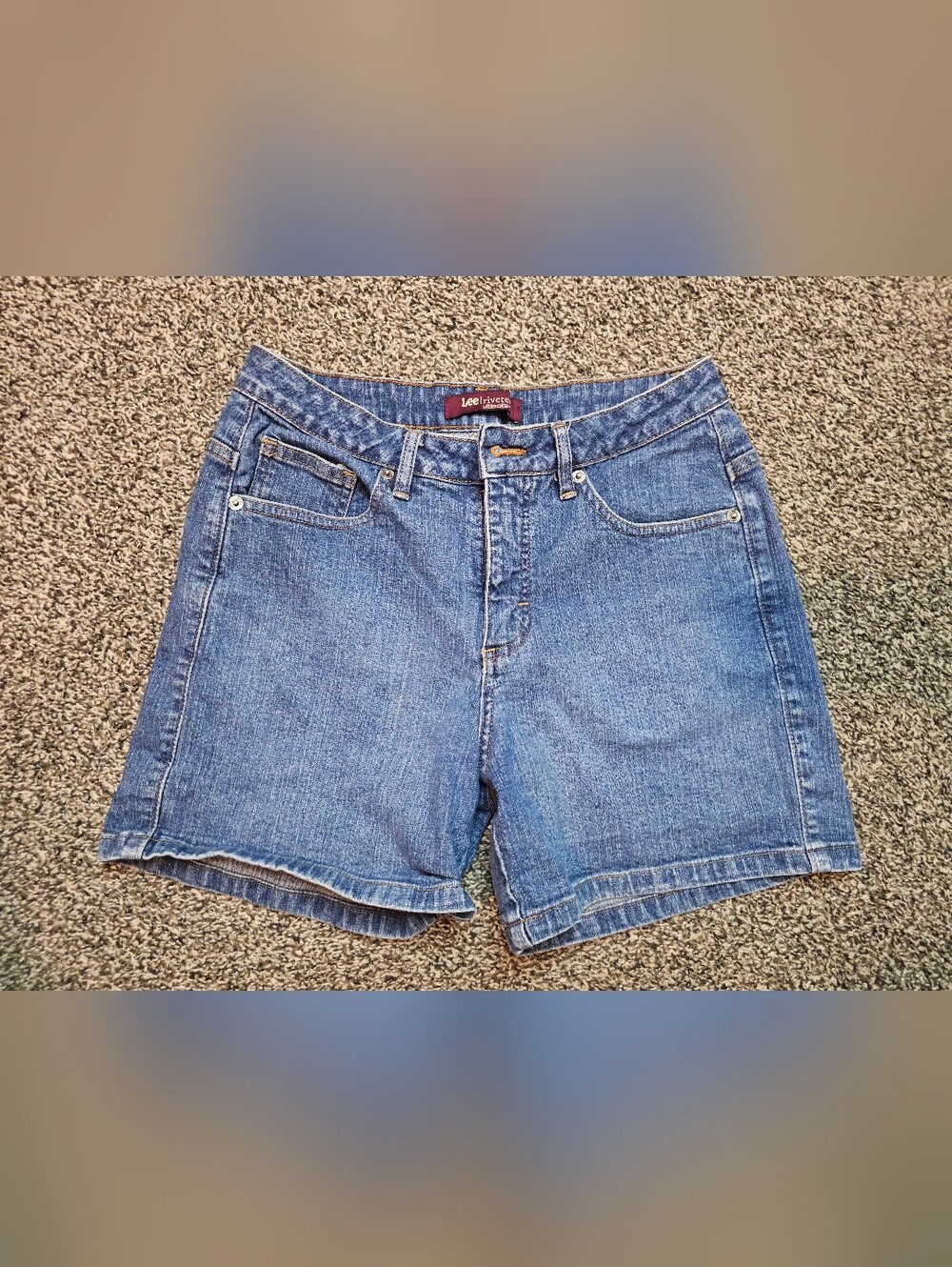 Lee Riveted Jean Shorts sz 6